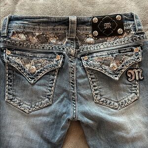 Miss Me Bootcut 28X32 (fits like 26)